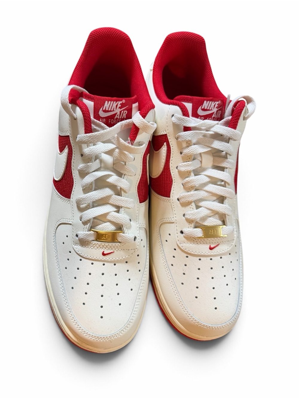 Nike Men’s Athletic Sneakers — White & Red Low-Top